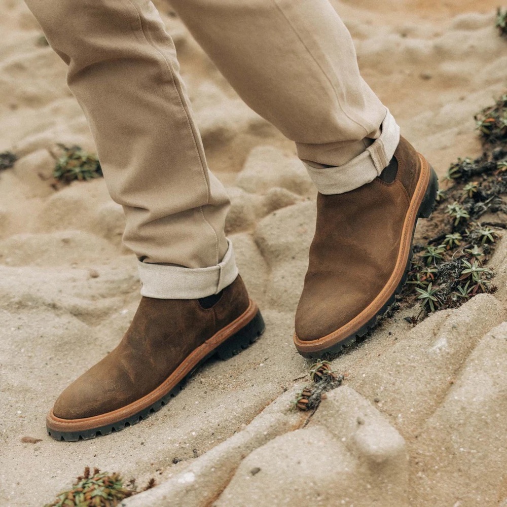 Taylor Stitch Tan Chukka Boots for Men